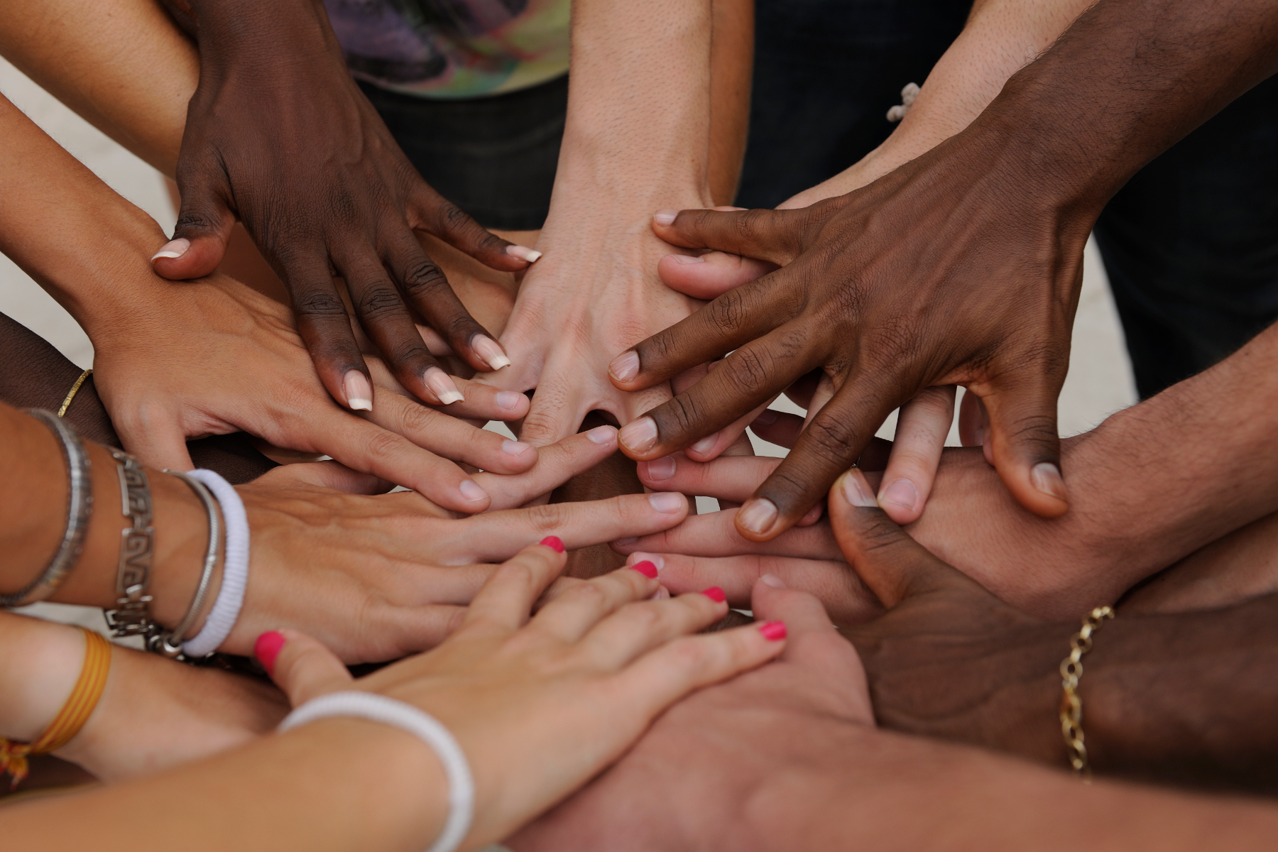 hands-close-together_45082095